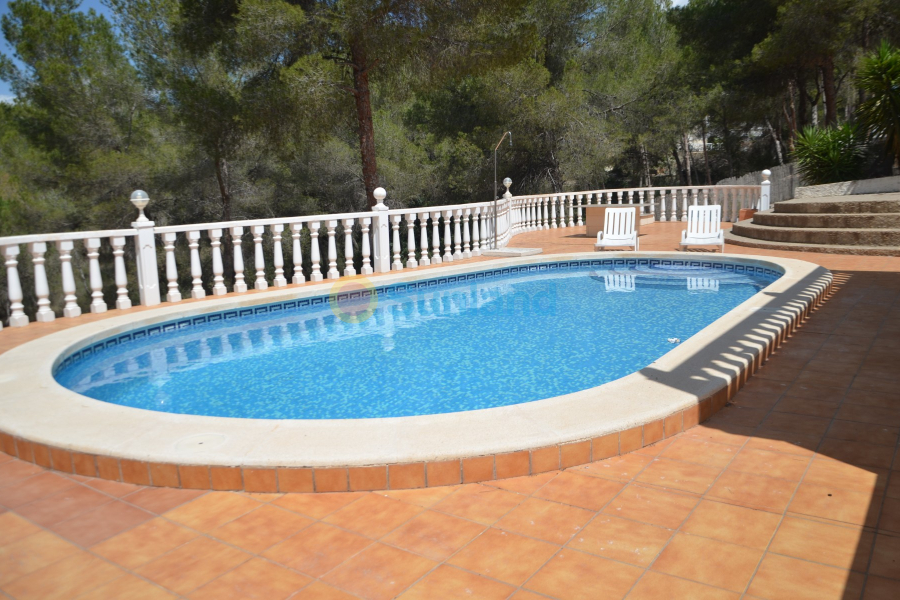 Resale - Villa - Orihuela costa - 