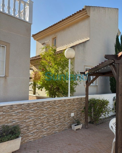 Brukte eiendommer - Detached Villa - Ciudad Quesada - Airstrip