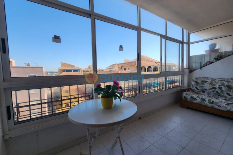 Resale - Apartment - La Mata - 