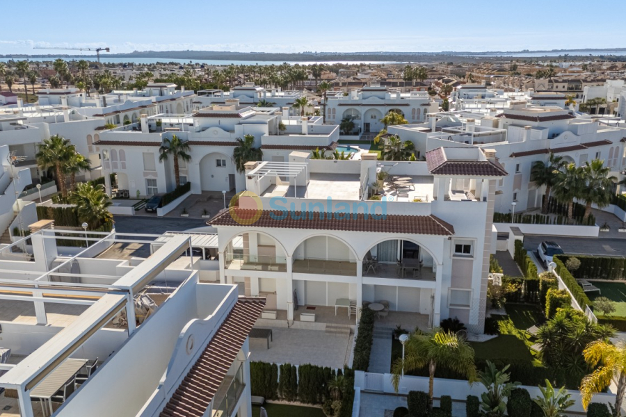 Segunda mano - Ático - Quesada