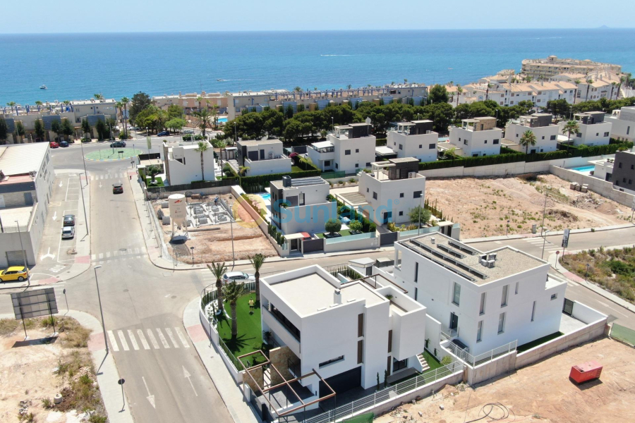 Ny bygg - Villa - Orihuela Costa - Campoamor