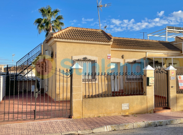 Semi-detached house - Resale - Torrevieja - 