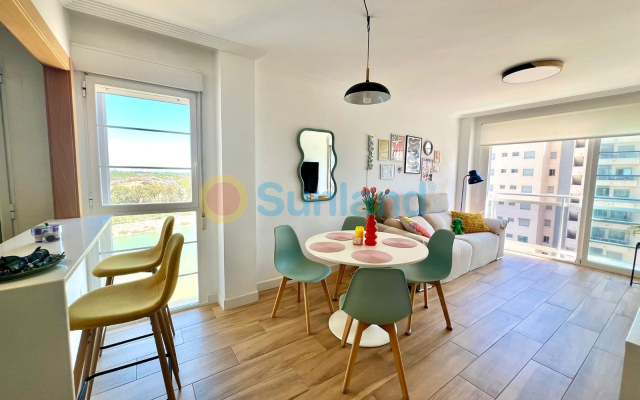 1. Apartment / flat - Segunda mano - Guardamar del Segura - Avenida del Puerto