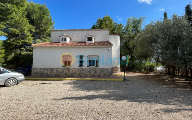 Finca / Country Property - Resale - Albatera - Albatera